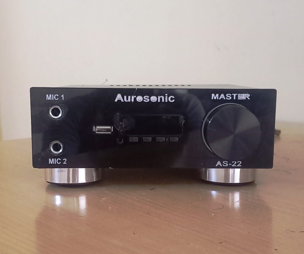 hifi stereo amplifier with karaoke